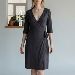 Synergy‎ Black Wrap Dress Sz L Organic Adjustable Stretch V Neck 3/4 sleeves NWT